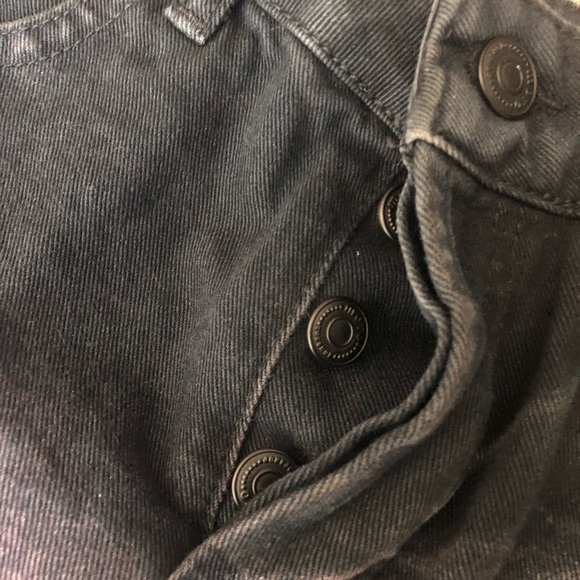 Topshop Moto Black ombré distressed denim shorts 4 - Picture 4 of 7